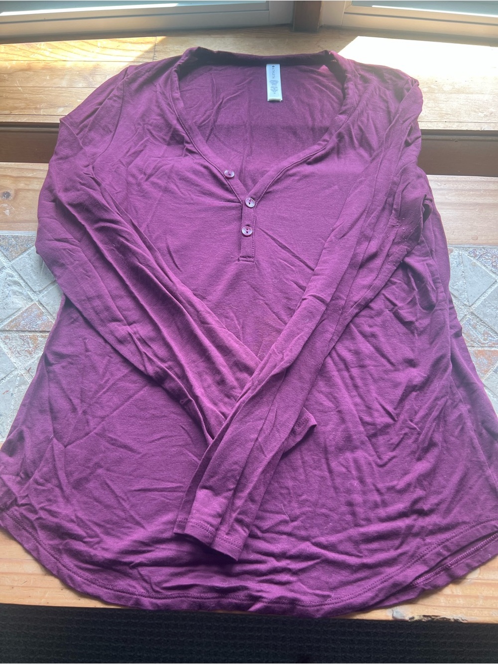 Athleta burgundy Solid Henley Neck Knit Button Long Sleeve sleep Pullover M #431